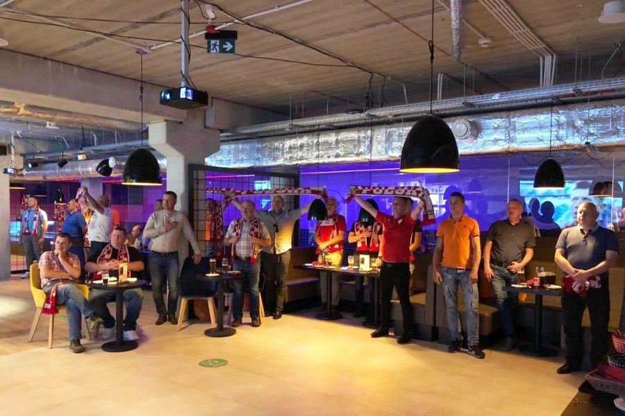 kręgle kręgielnia mecz kibic