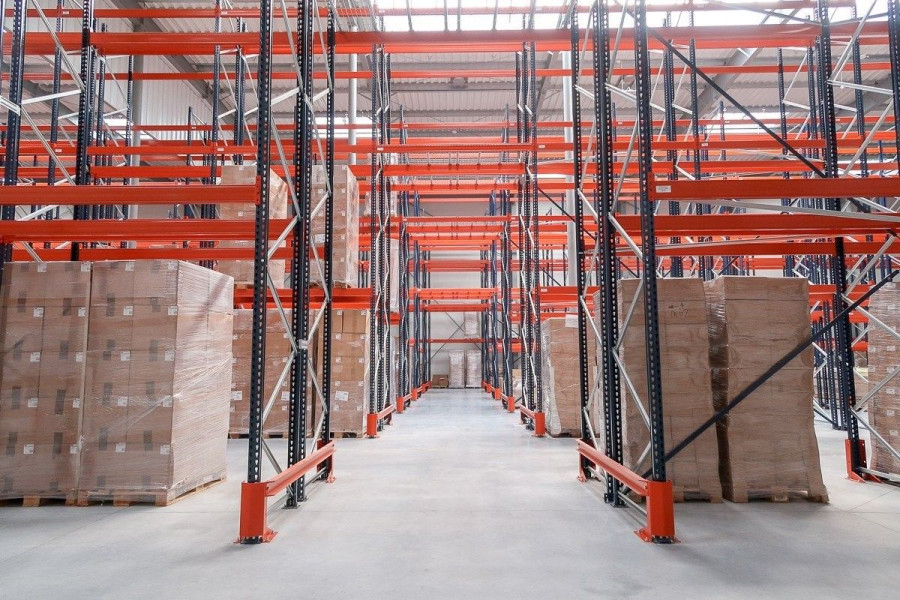 hala półka magazyn