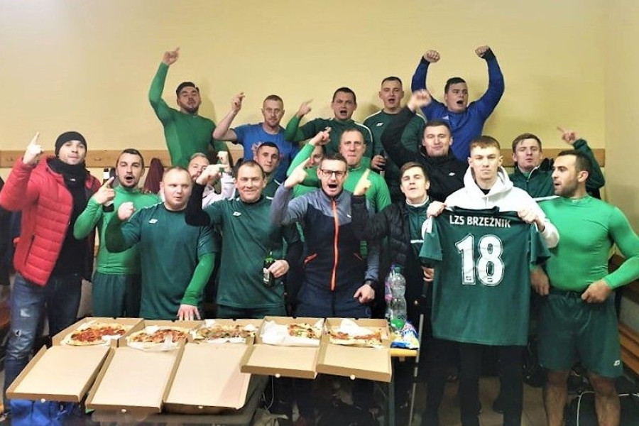 piłkarz brzeźnik radość