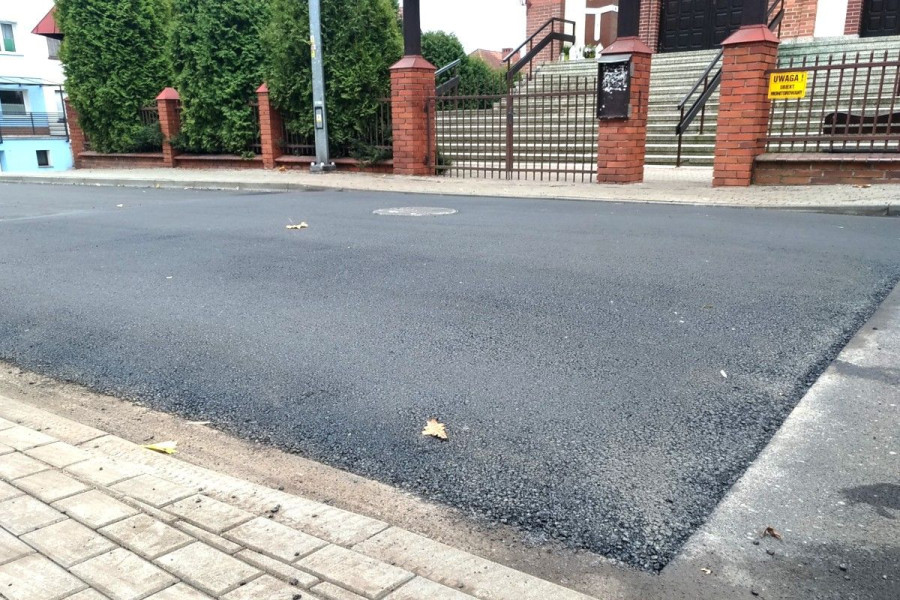 próg zwalniający łasicka