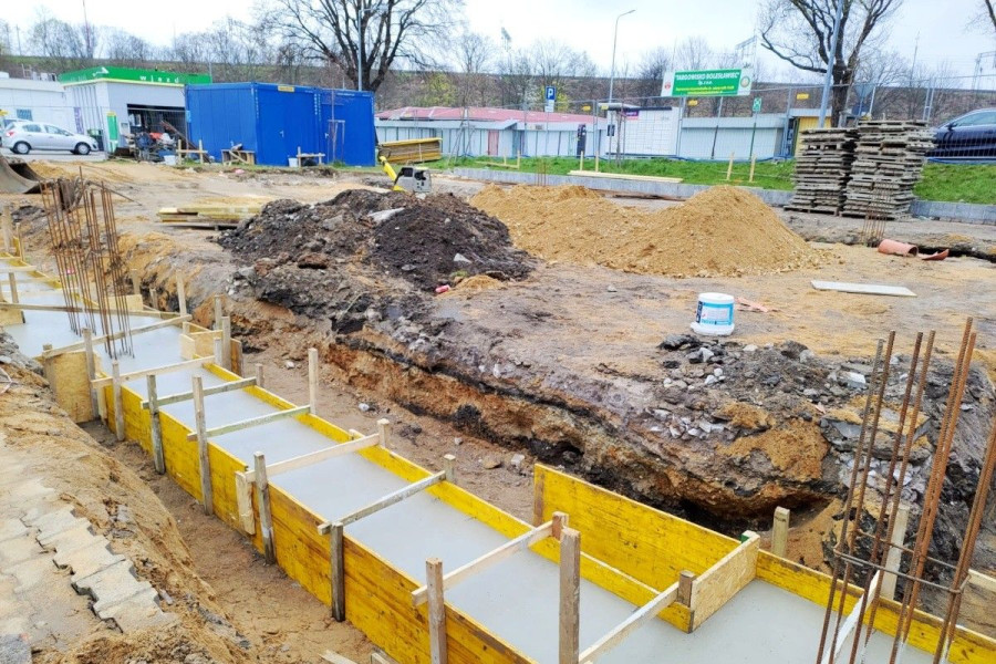 rozbudowa park handlowy wesoła