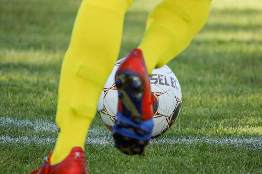 piłka nożna murawa