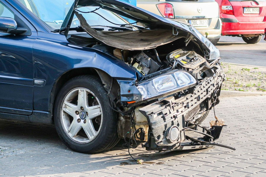 samochód wypadek
