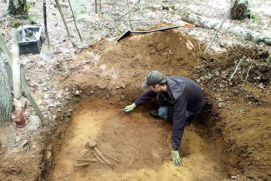 prace szczątki kierżno