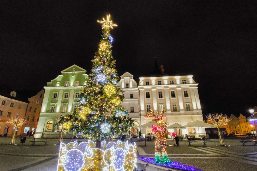 renifer choinka ozdoby rynek
