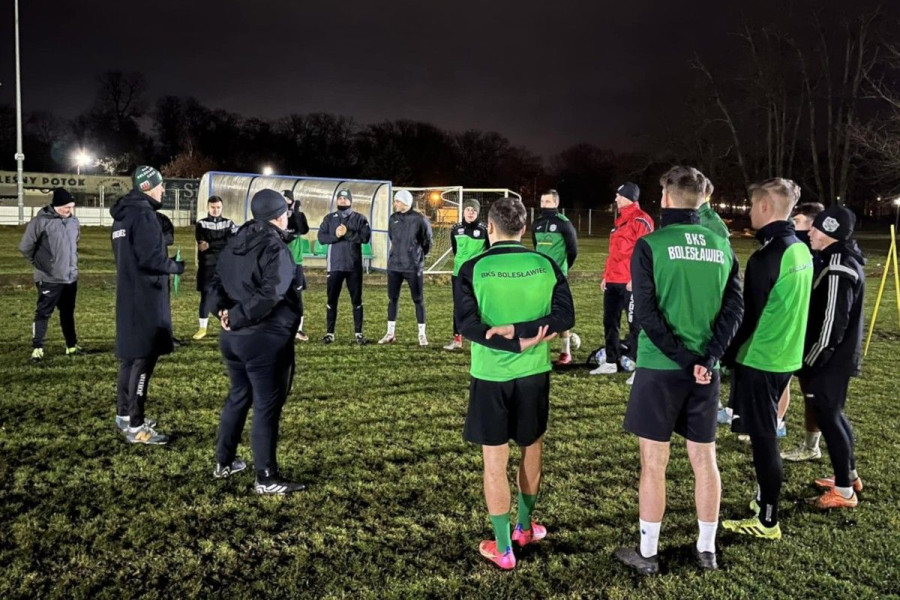 piłkarz trening styczeń
