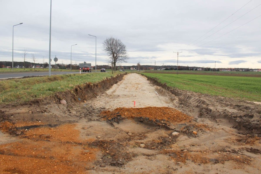 prace ziemne chodnik ścieżka rowerowa