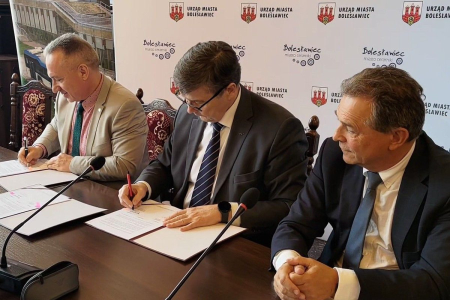 podpisanie umowa autobus