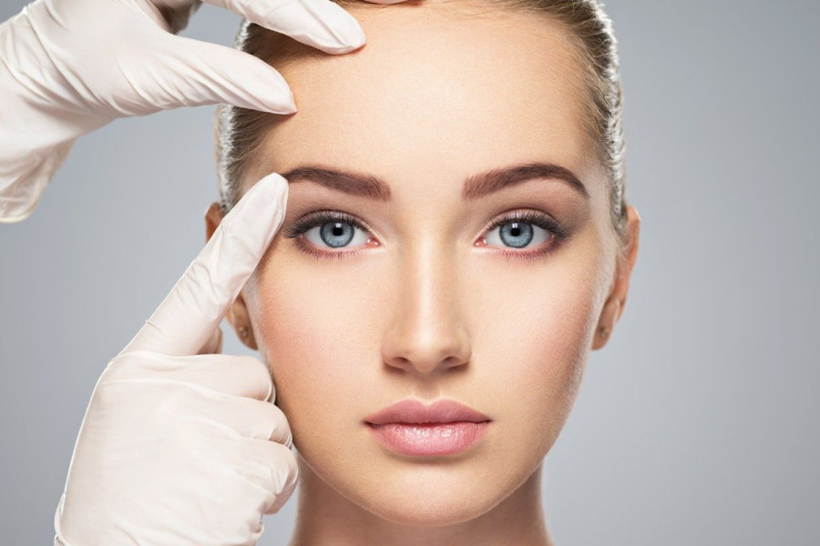 kobieta twarz zabieg klinika la perla