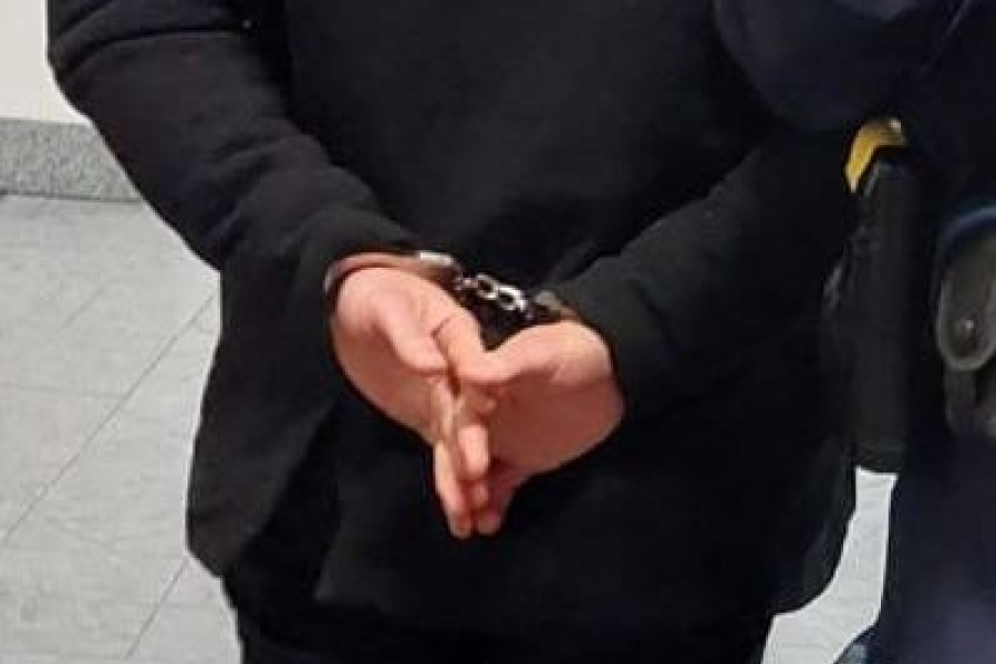 kajdanki mężczyzna