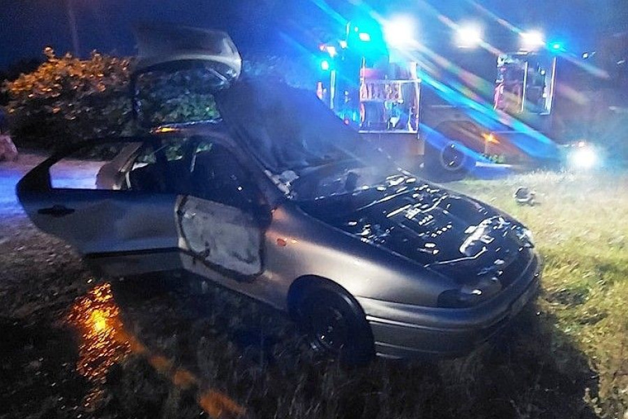 pożar auto nowogrodziec