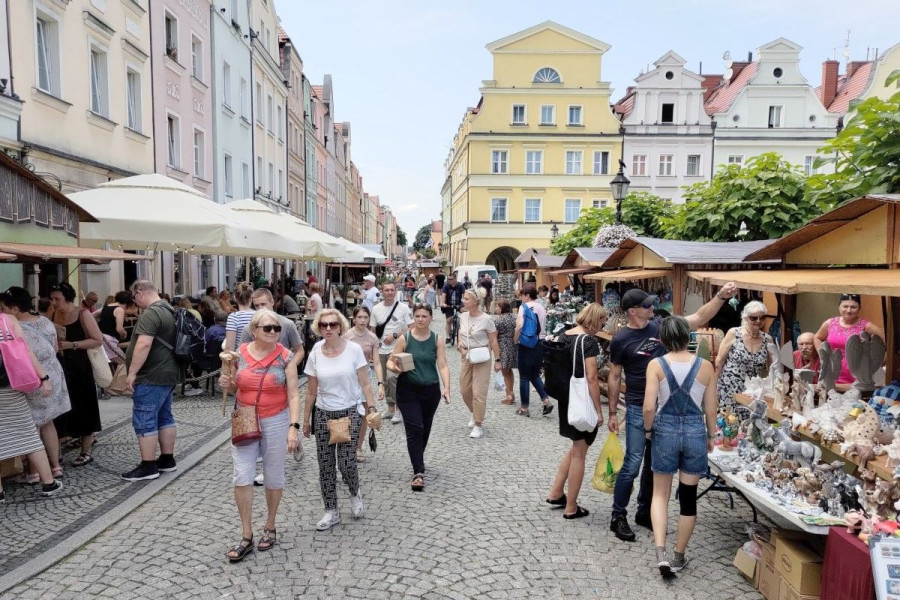 święto ceramiki rynek ludzie