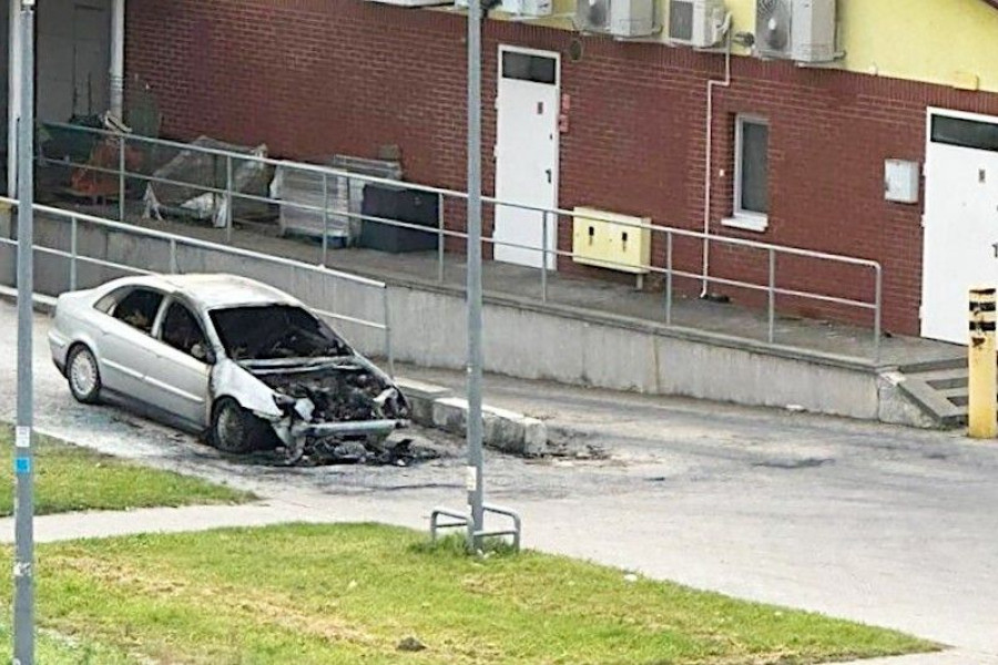 pożar auto wróblewskiego