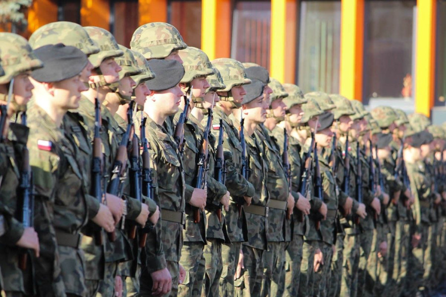 żołnie zbiórka szereg