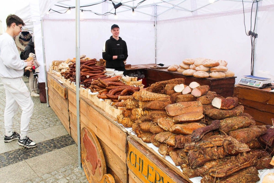 wędlina jarmark wielkanocny rynek