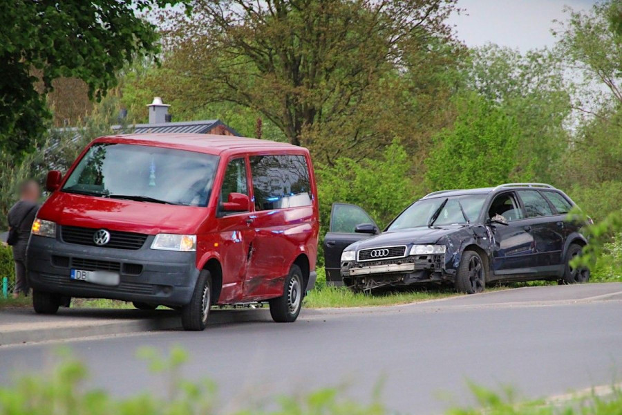 zderzenie mostowa kolizja