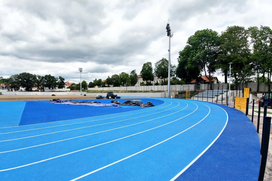stadion bieżnia przebudowa