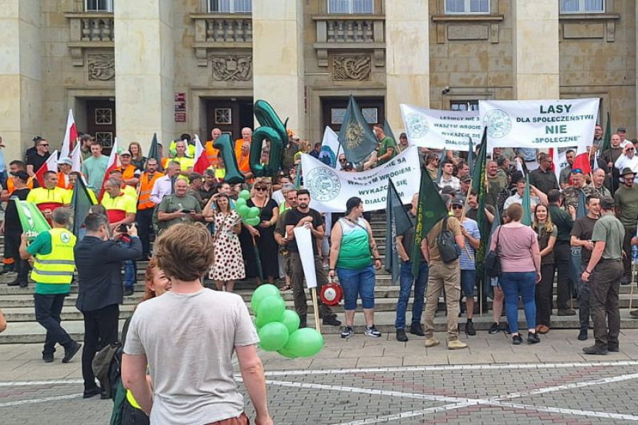 leśnicy protest