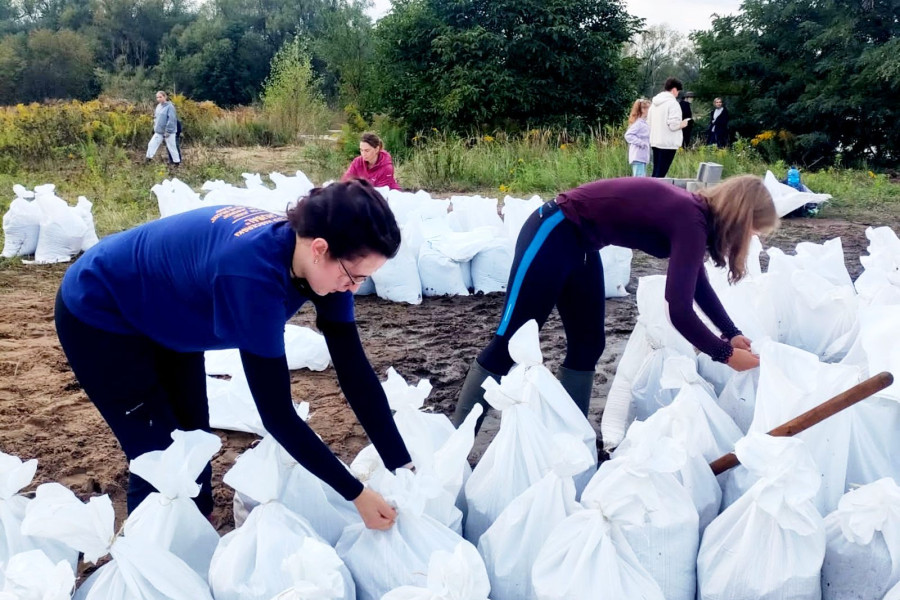 powódź harcerka pomoc harcerze