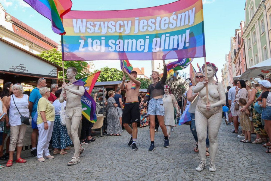 baner tęcza równość marsz