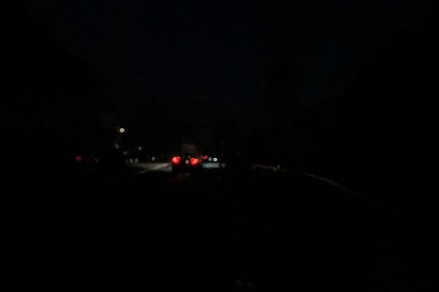 ciemności mostowa ceramiczna