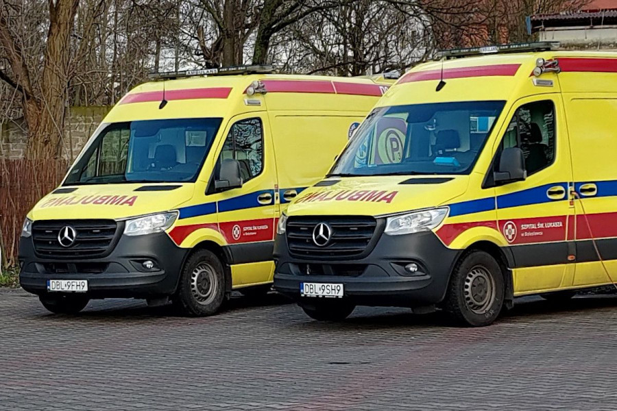 karetka pogotowie orla