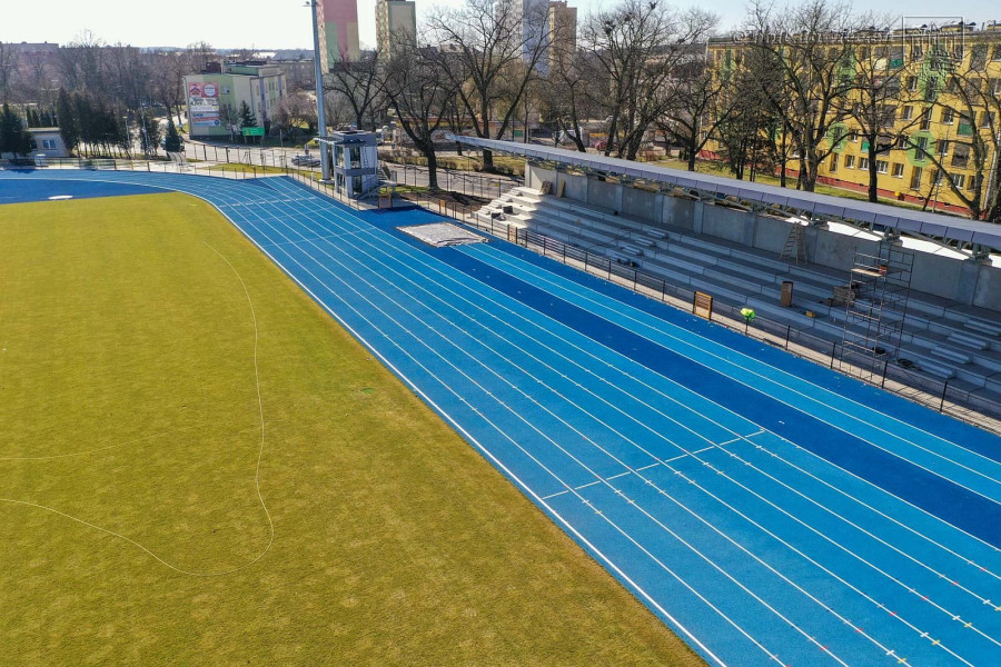 stadion bieżnia przebudowa trybuna