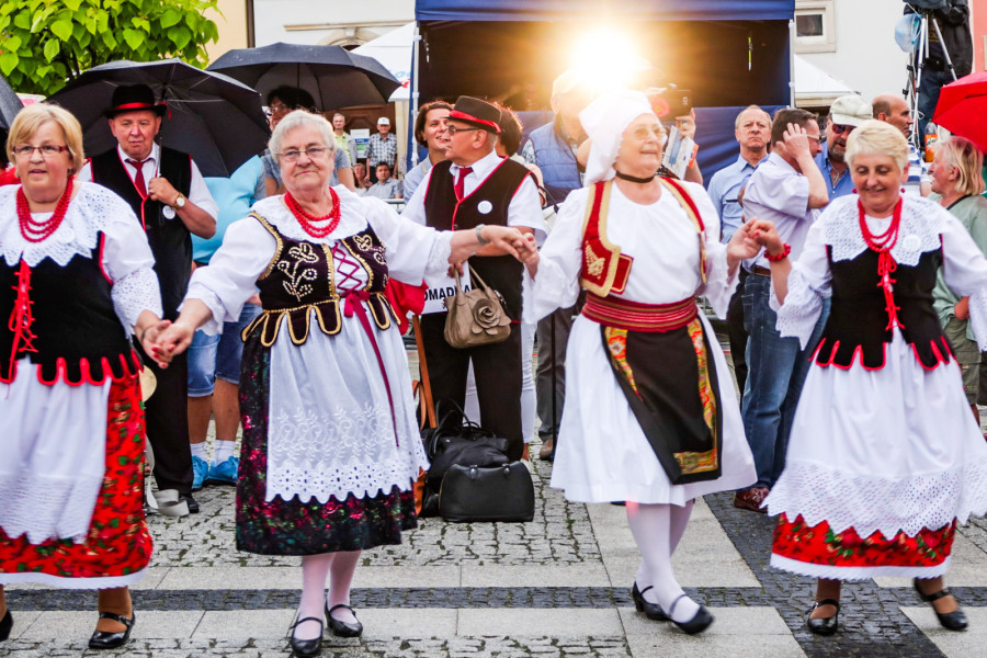 taniec festiwal folk