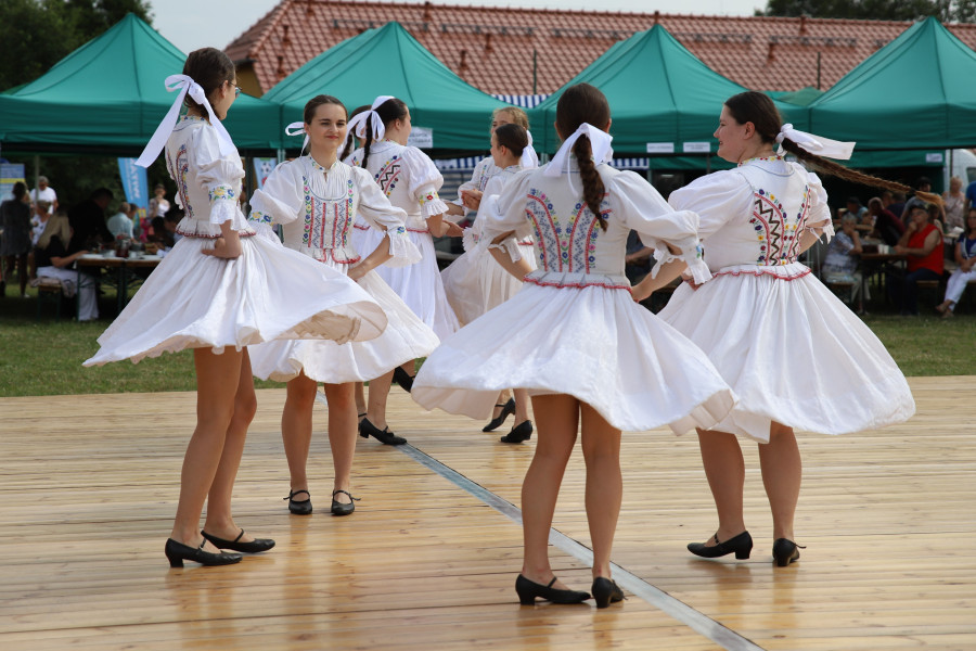 kobiety taniec scena