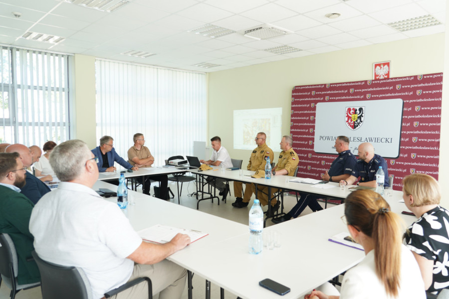 komisja bezpieczeństwo powiat wakacje