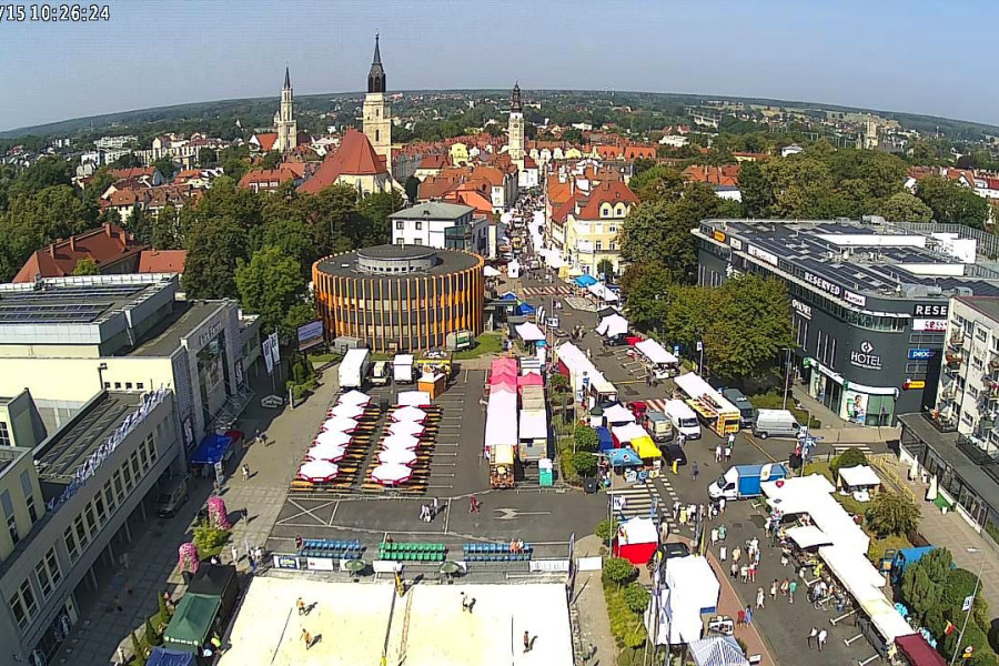 kamera plac piłsudskiego święto ceramiki