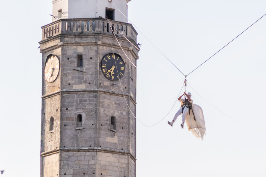 Bogusław nowak ratusz