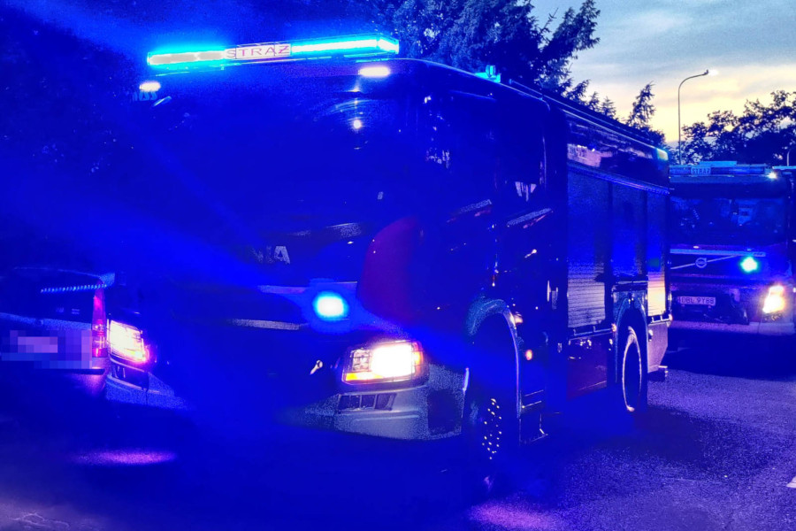 straż pożarna wóz samochód