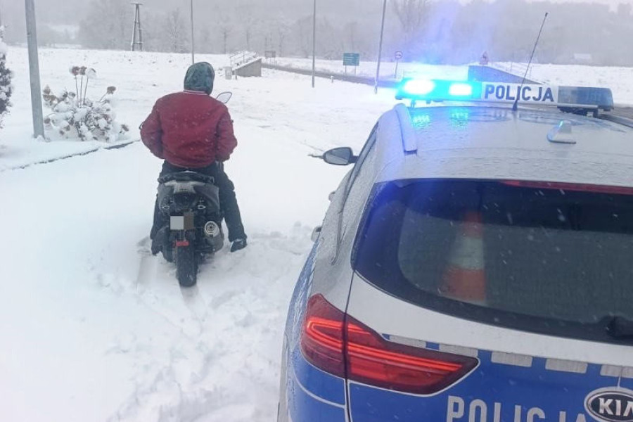 nastolatek motorower lwówek śląski