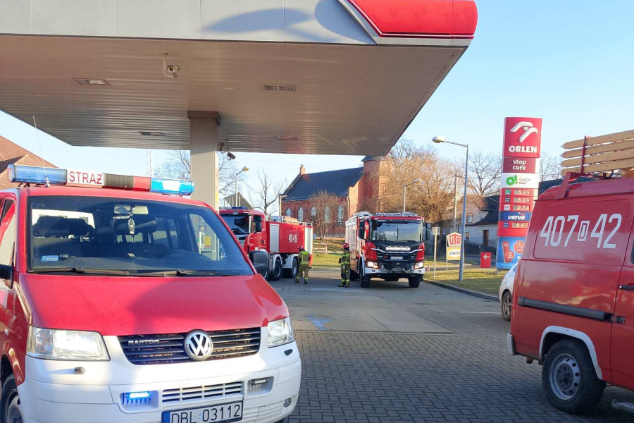 stacja paliw akcja nowogrodziec