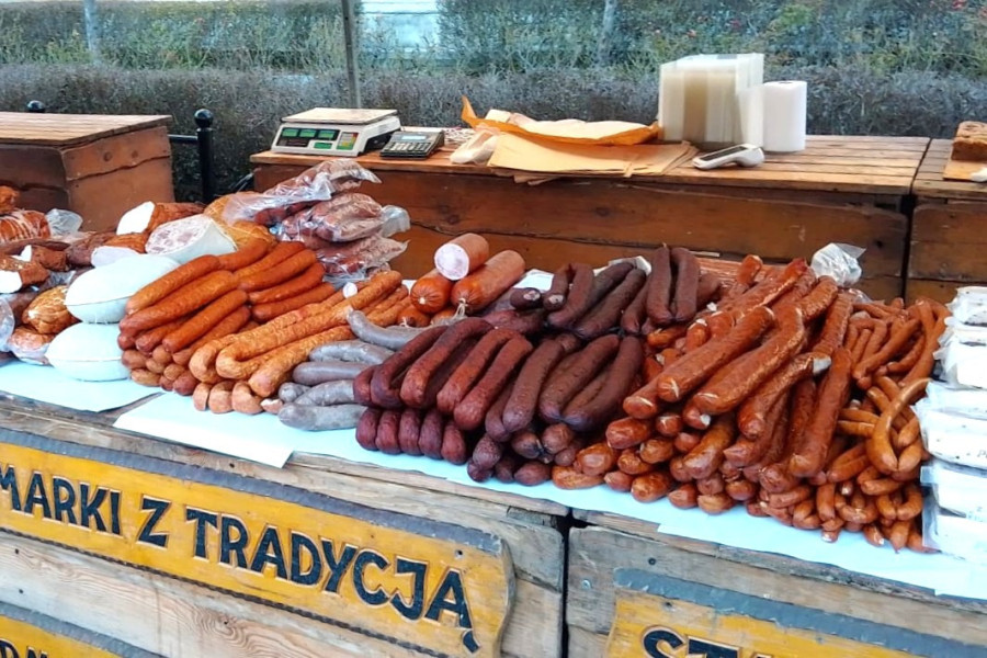 jarmark wędliny