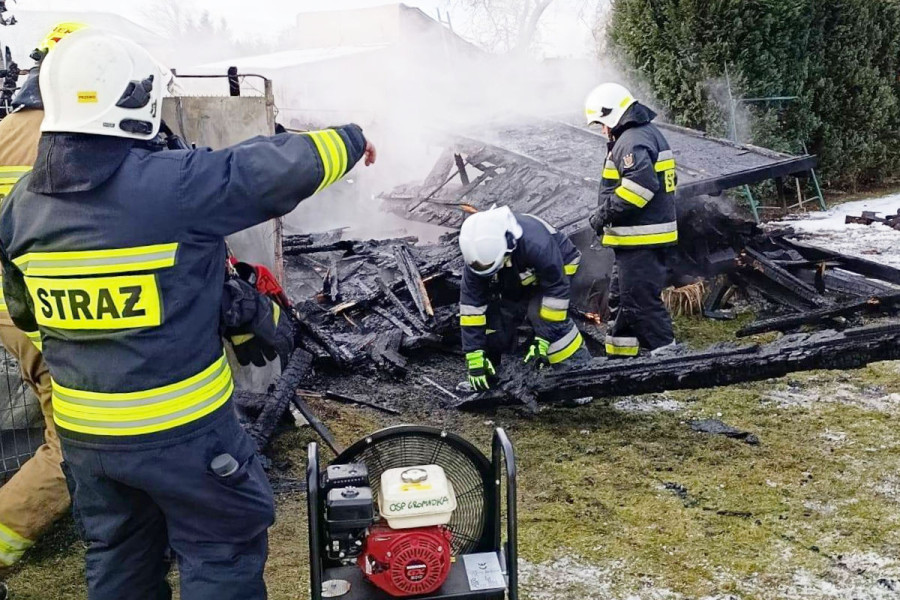 pożar wierzbowa skład drewna