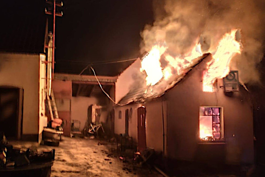 pożar budynek gromadka osp gromadka