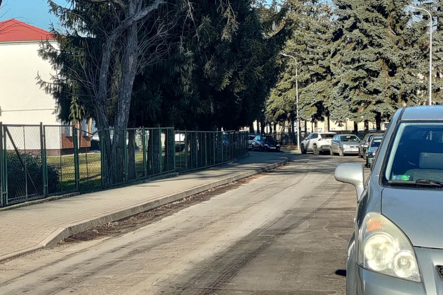 ulica kwiatowa ruch auta