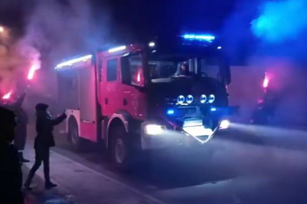 Strażacy z OSP Krzyżowa mają nowy wóz strażacki