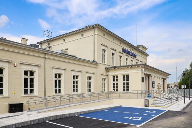 Dworzec kolejowy w Bolesławcu po remoncie