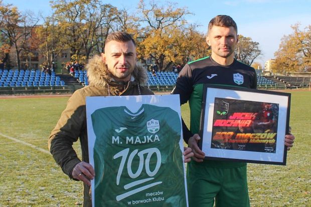Marek Majka i Jacek Bochnia - wyróżnieni piłkarze BKS