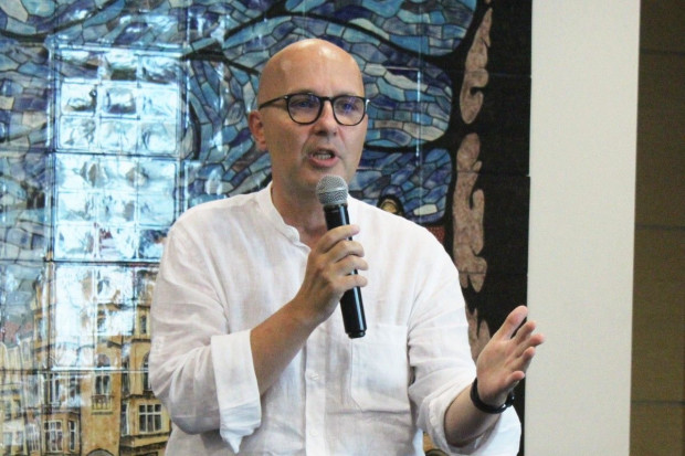 poseł robert kropiwnicki