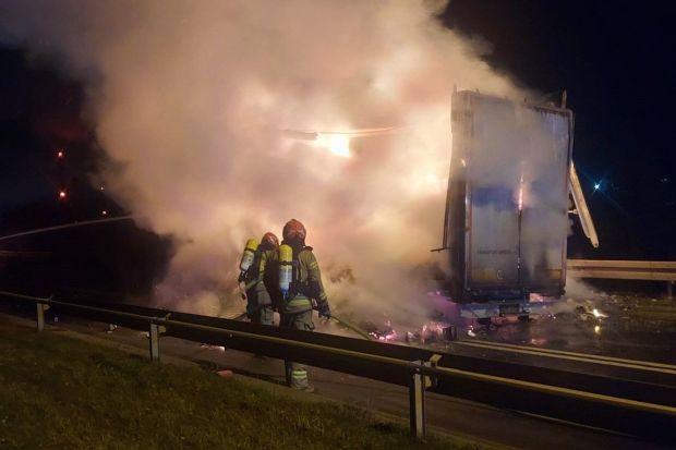 Pożar ciężarówki na Cieszkowskiego