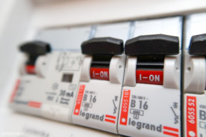 Nie będzie prądu w Bolesławcu i okolicach. Znamy godziny i ulice objęte wyłączeniami