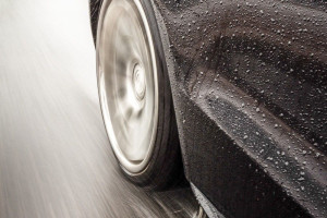 Kierowca Audi chciał ścigać się na A4. Nie wiedział, że prowokuje policję