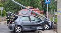Wypadek na Słowackiego. Zderzyły się dwa auta, 12-latek trafił do szpitala w Legnicy