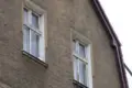 O mały włos dziecko nie wypadło przez okno