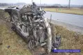 Deszcz, nadmierna prędkość – BMW w przydrożnym rowie