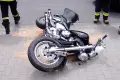Motocyklista ciężko ranny po zderzeniu z autem